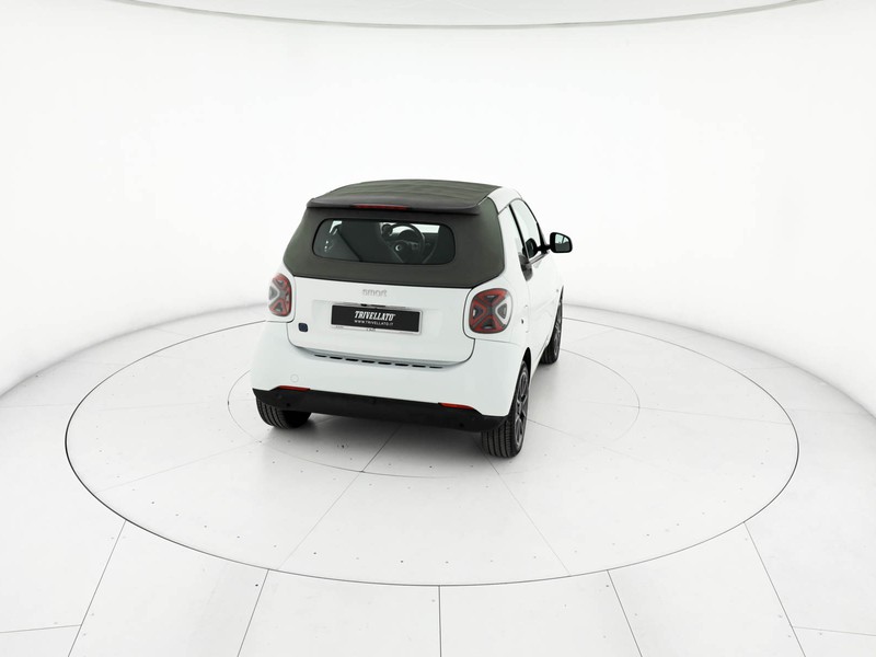 Smart Fortwo Cabrio cabrio eq prime 22kw elettrica bianco