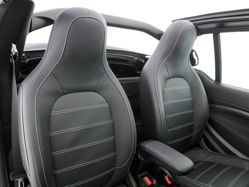 Smart Fortwo Cabrio cabrio eq prime 22kw elettrica bianco