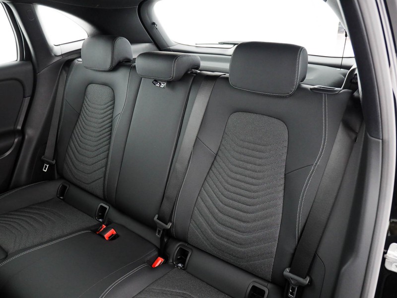 Mercedes GLA 180 d advanced auto diesel grigio