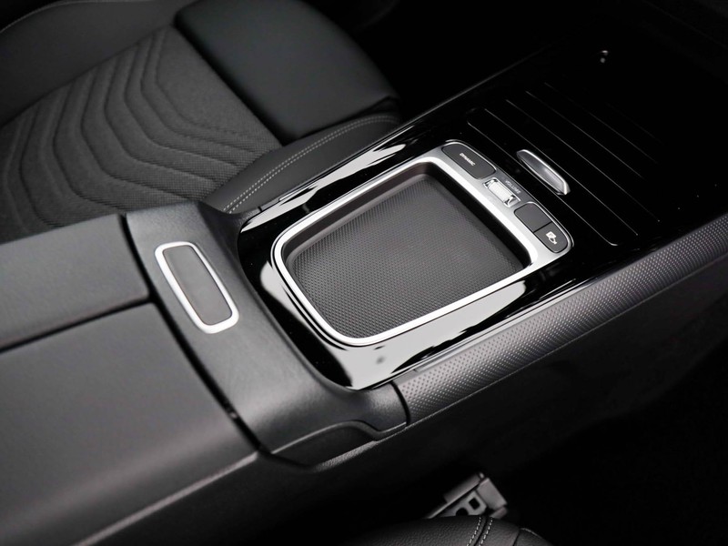 Mercedes GLA 180 d advanced auto diesel grigio