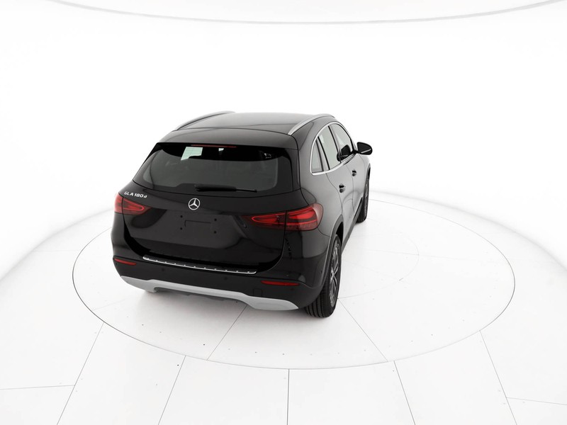 Mercedes GLA 180 d advanced auto diesel nero