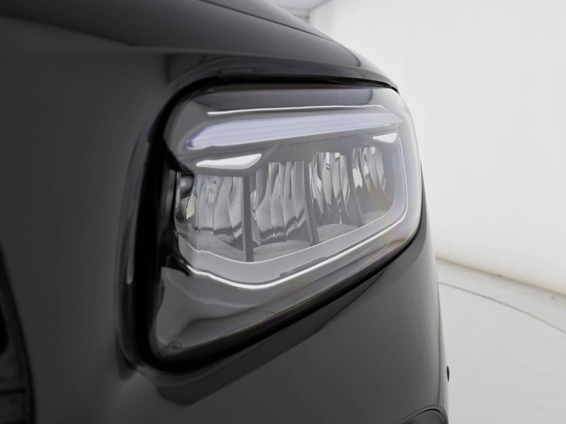 Mercedes GLB 180 d Automatic diesel nero