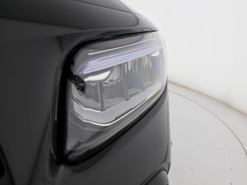 Mercedes GLB 180 d Automatic diesel nero