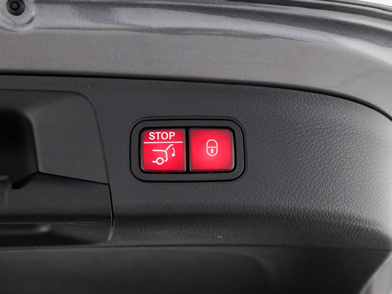 Mercedes GLA 250 e phev amg line extra auto ibrido grigio