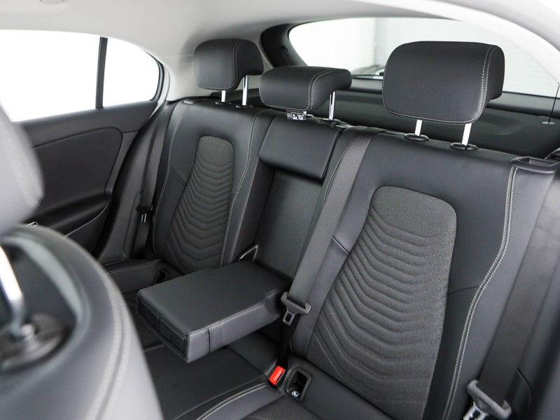 Mercedes Classe A 180 d progressive advanced plus auto diesel bianco