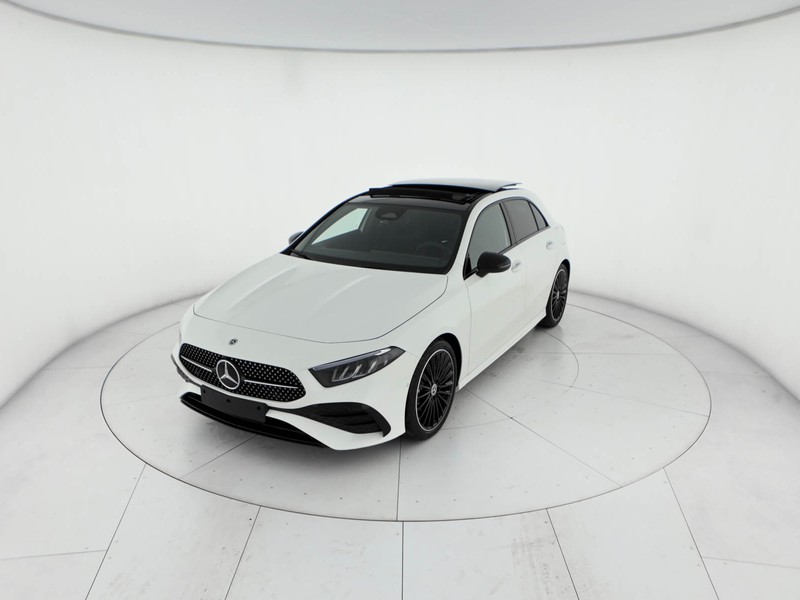 Mercedes Classe A 180 d amg line extra auto diesel bianco