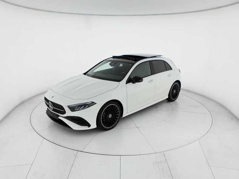 Mercedes Classe A 180 d amg line extra auto diesel bianco