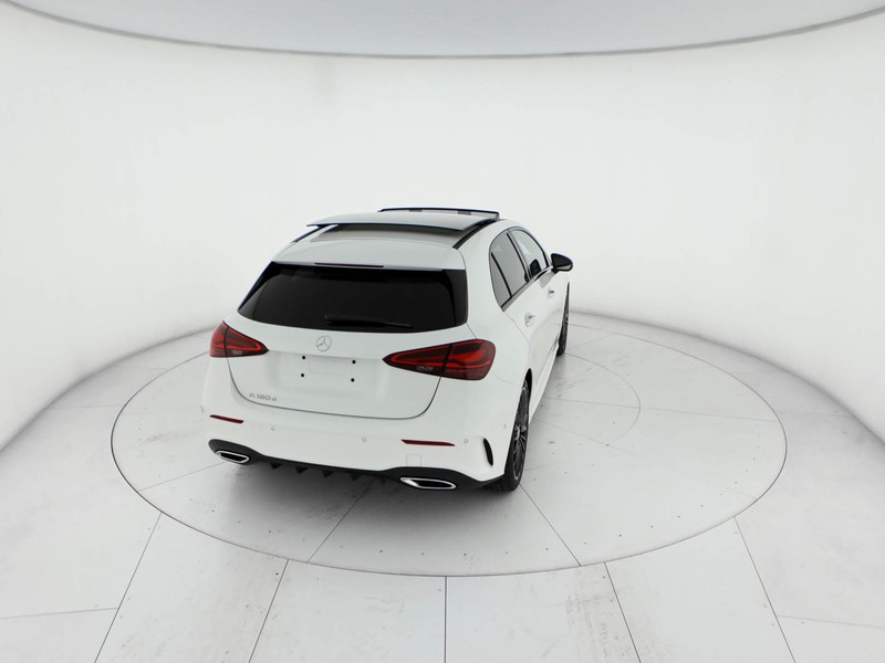 Mercedes Classe A 180 d amg line extra auto diesel bianco