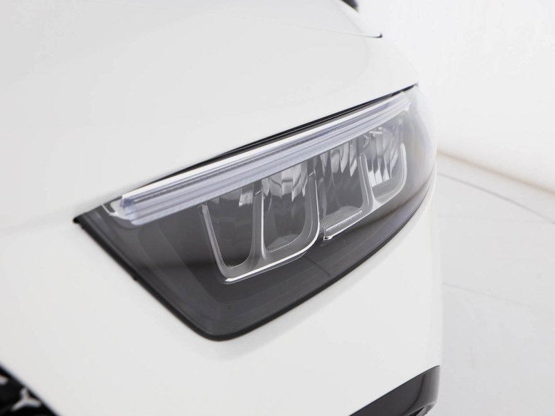 Mercedes Classe A 180 d amg line extra auto diesel bianco