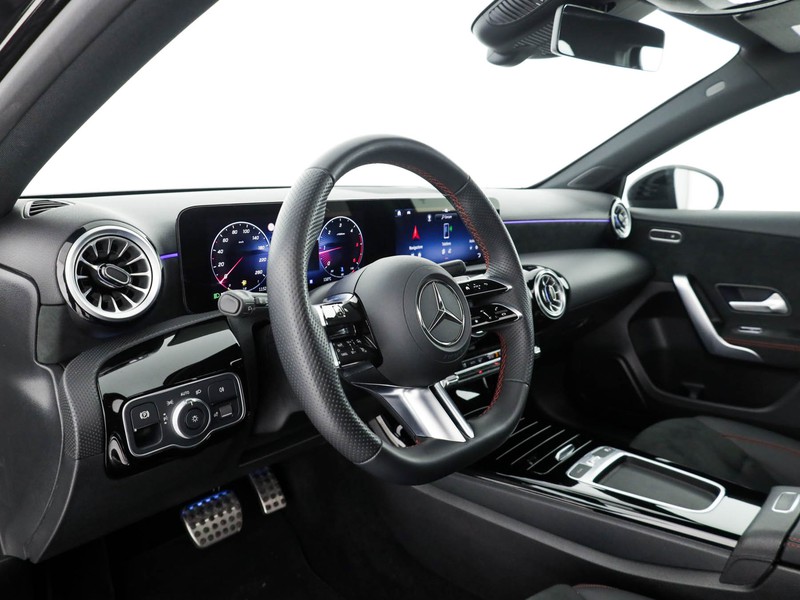 Mercedes Classe A 180 d amg line advanced plus auto diesel nero