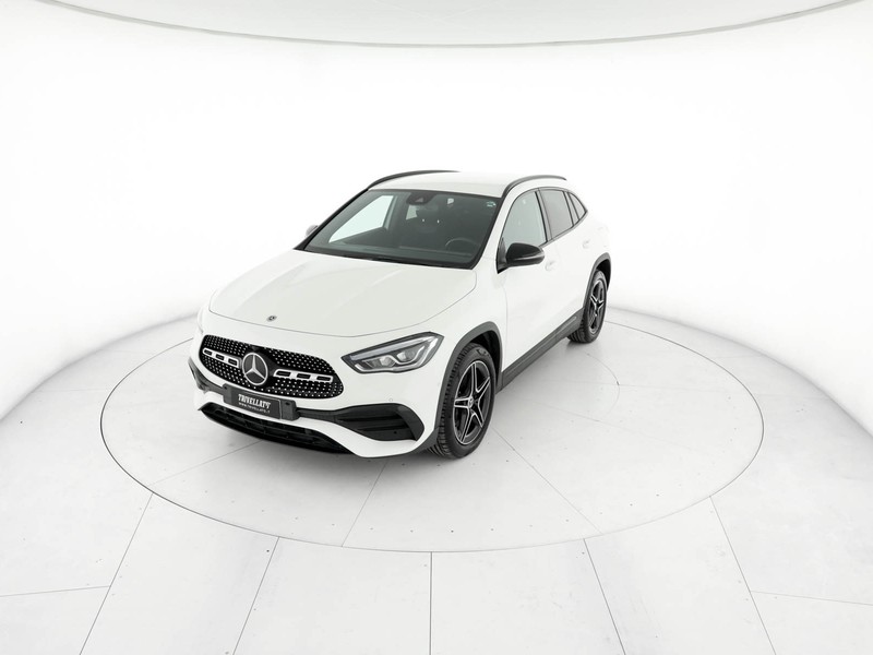 Mercedes GLA 250 e phev (eq-power) premium auto ibrido bianco