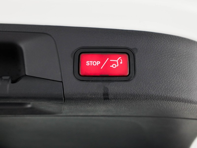 Mercedes GLA 250 e phev (eq-power) premium auto ibrido bianco