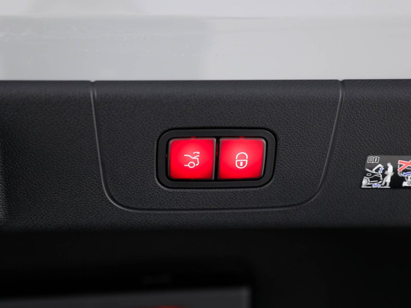 Mercedes CLA Coupè eq 250+ amg line premium elettrica grigio