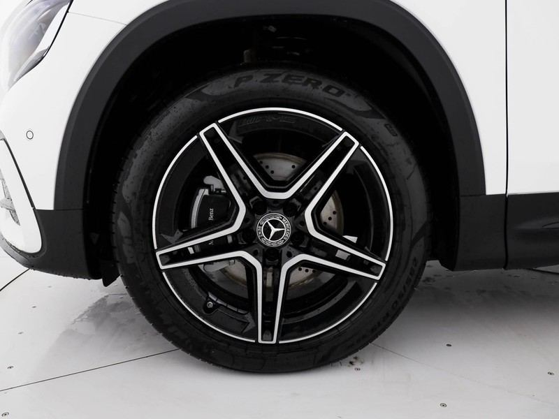 Mercedes GLB 200 d amg line advanced plus auto diesel bianco