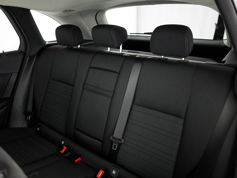 Mercedes GLC 220 d sport 4matic auto diesel bianco