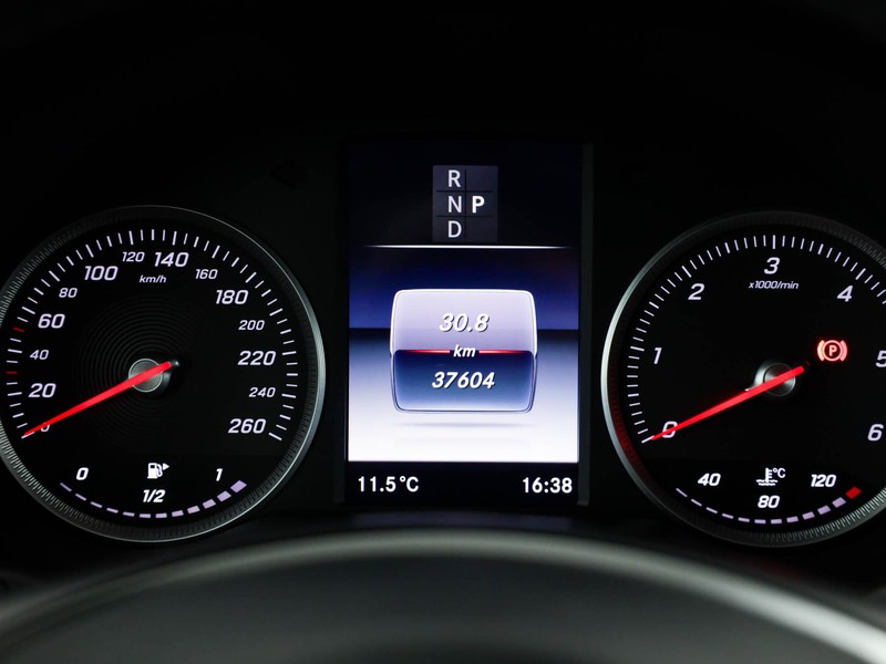 Mercedes GLC 220 d sport 4matic auto diesel bianco