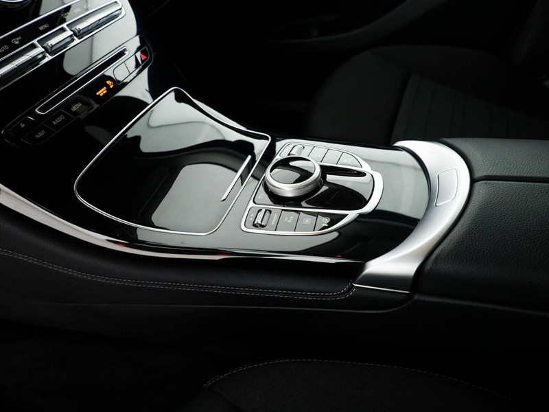 Mercedes GLC 220 d sport 4matic auto diesel bianco