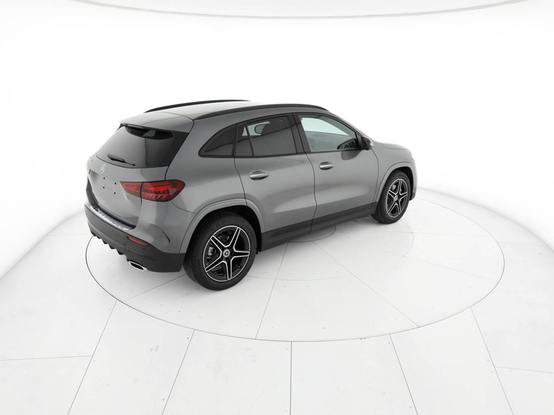 Mercedes GLA 180  d Automatic diesel grigio