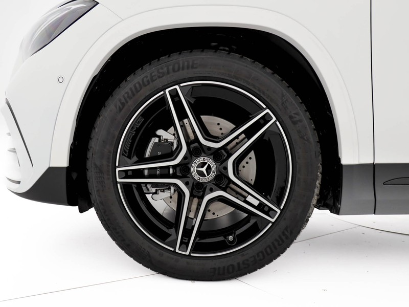 Mercedes GLA 180  d Automatic diesel bianco