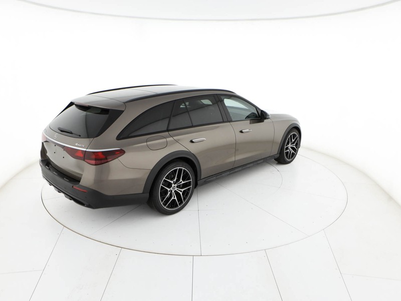 Mercedes Classe E SW All-Terrain E 220 ALL TERRAIN  marrone