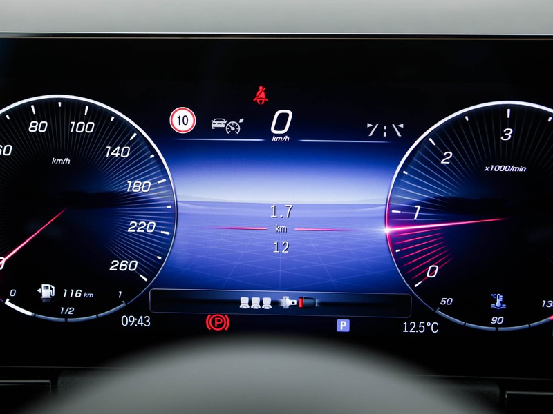 Mercedes GLA 200 d automatic diesel bianco