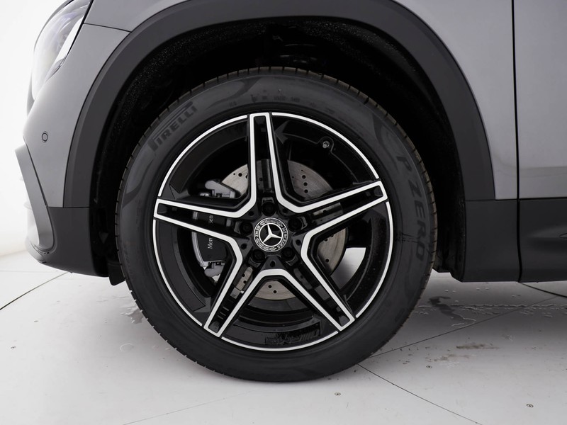 Mercedes GLB 180 d Automatic