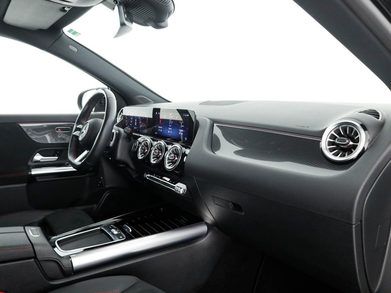 Mercedes GLA 200 d amg line advanced plus 4matic auto diesel nero