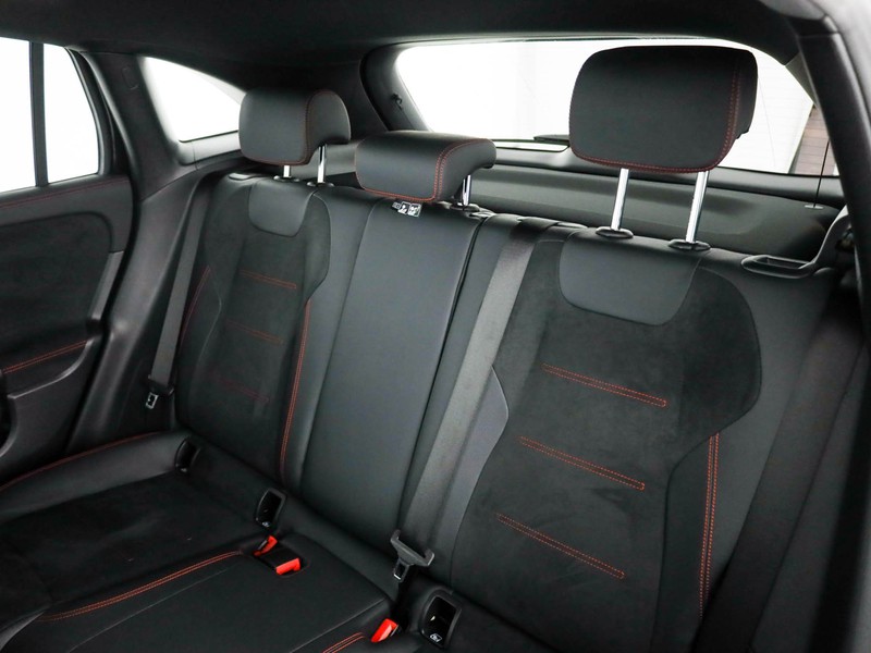 Mercedes GLA 200 d amg line advanced plus 4matic auto diesel nero