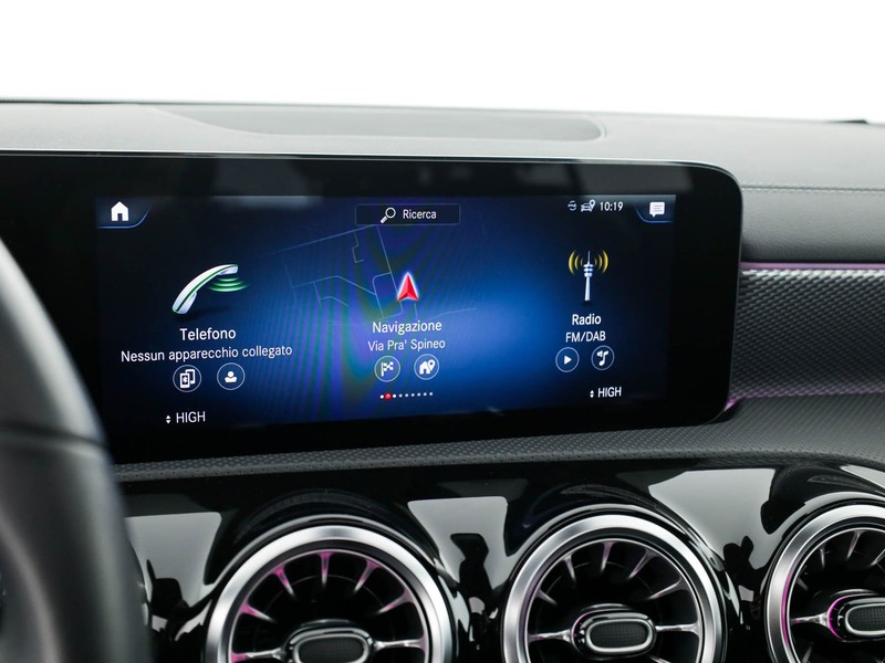 Mercedes CLA Shooting Brake  180 d sport auto