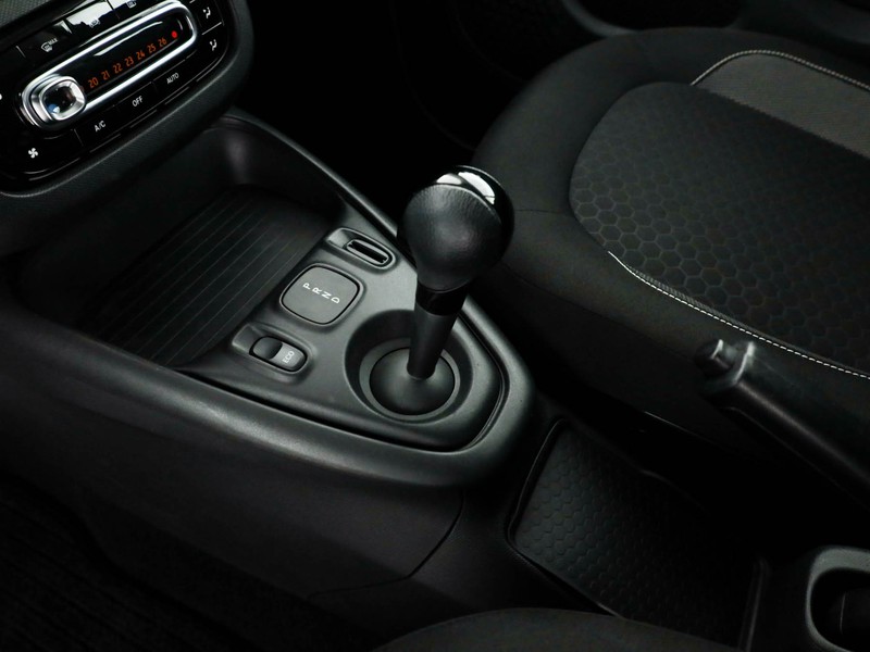 Smart Fortwo eq pulse 22kw elettrica nero