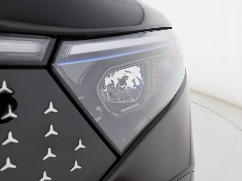 Mercedes EQB 250+ amg line advanced elettrica nero