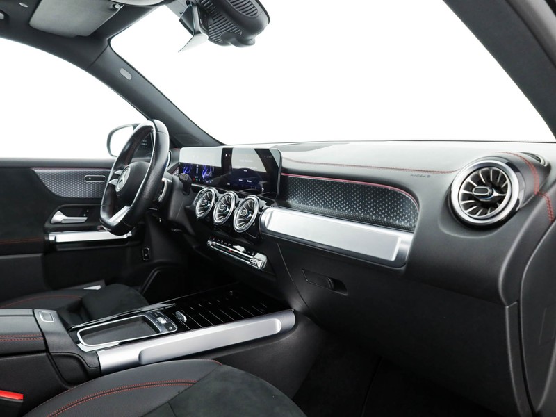 Mercedes EQB 250+ amg line advanced elettrica nero