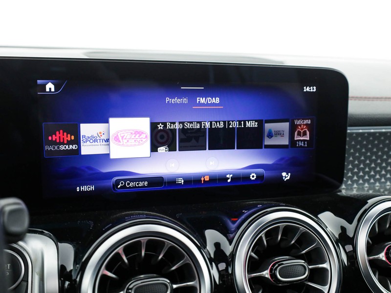 Mercedes EQB 250+ amg line advanced elettrica nero