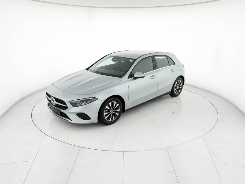 Mercedes Classe A 180 d advanced auto diesel argento