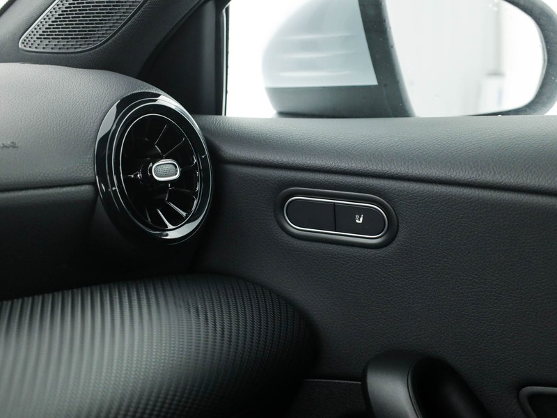 Mercedes Classe A 180 d advanced auto diesel argento