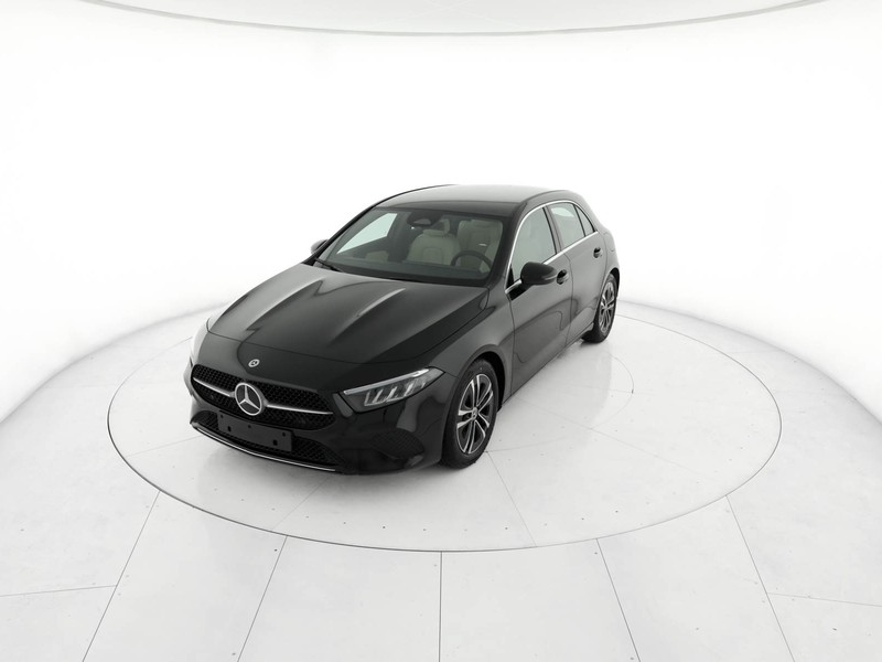 Mercedes Classe A 180 d progressive advanced auto diesel nero