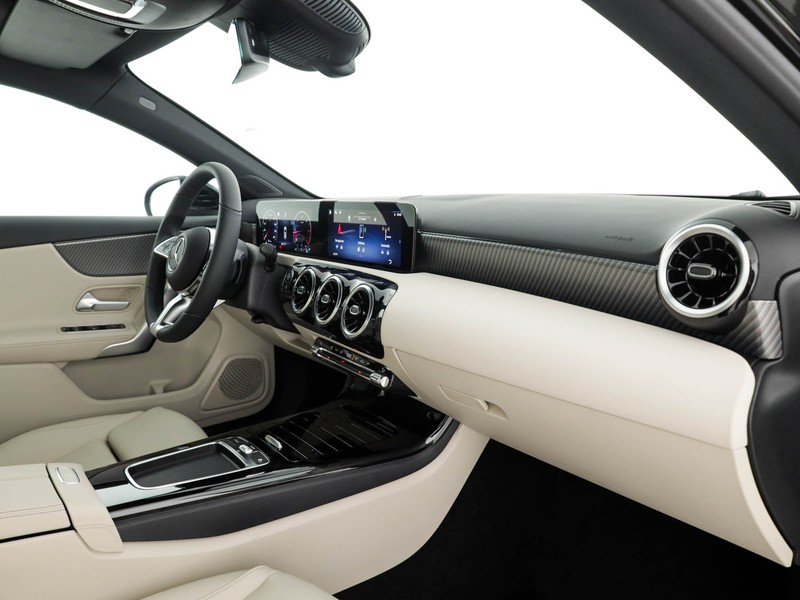 Mercedes Classe A 180 d progressive advanced auto diesel nero