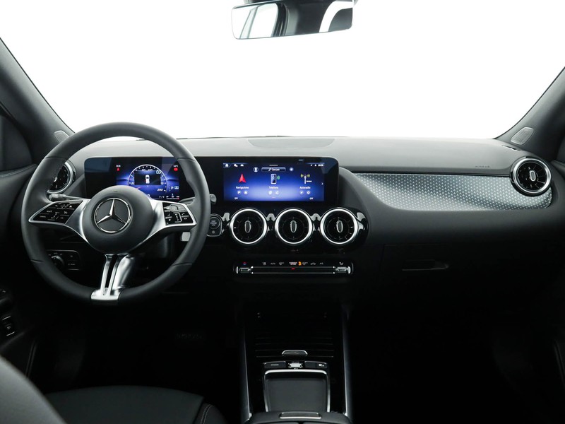 Mercedes GLA 200 d progressive extra auto diesel nero