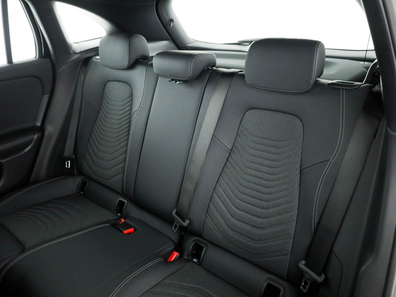 Mercedes GLA 200 d progressive extra auto diesel nero