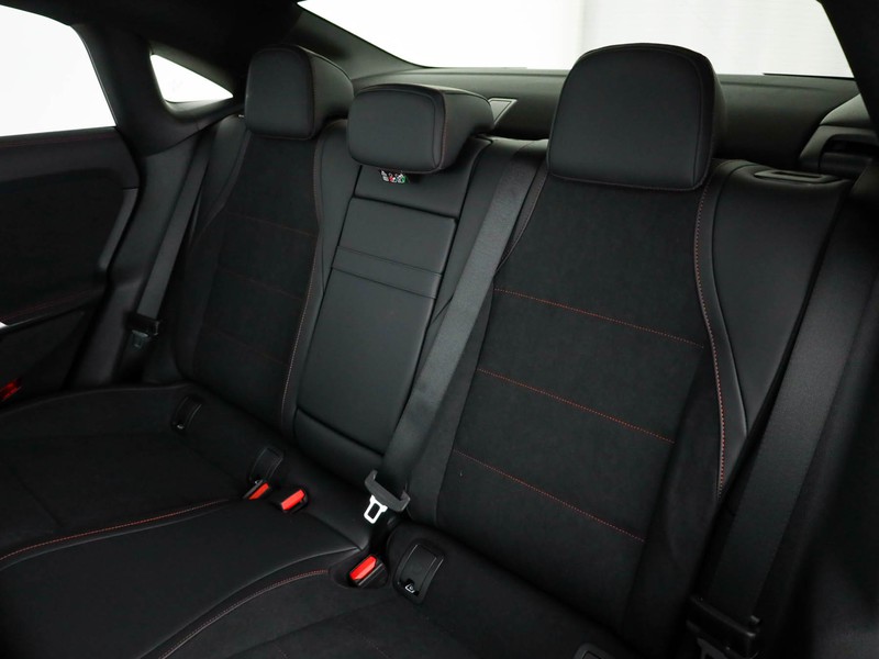 Mercedes CLA Coupè 180 premium auto ibrido nero