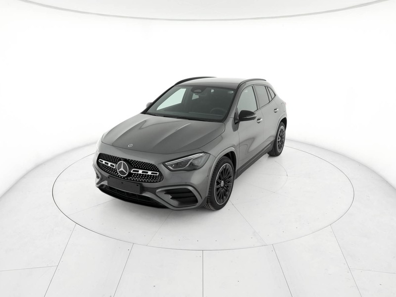 Mercedes GLA 200 d amg line extra auto diesel grigio