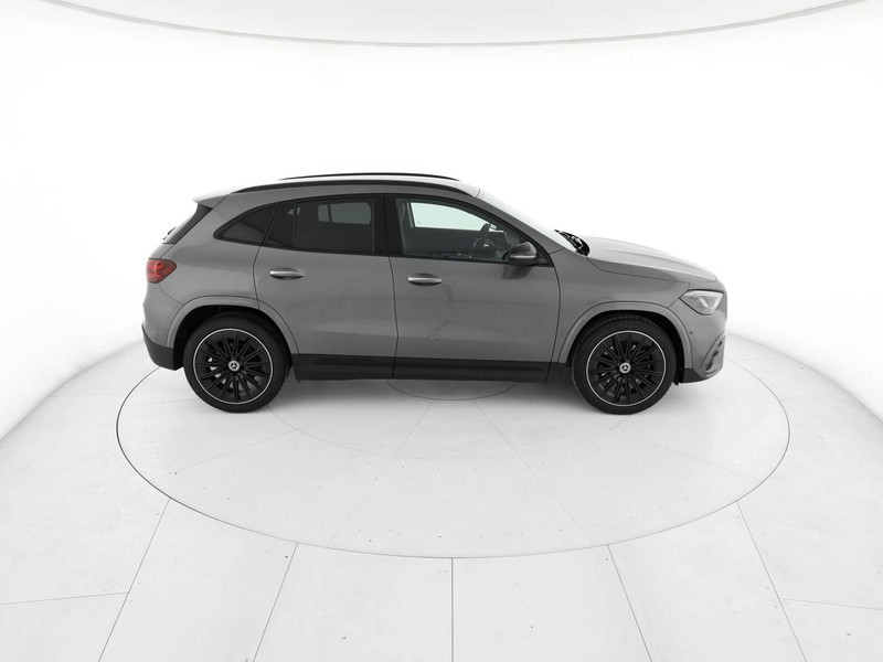 Mercedes GLA 200 d amg line extra auto diesel grigio