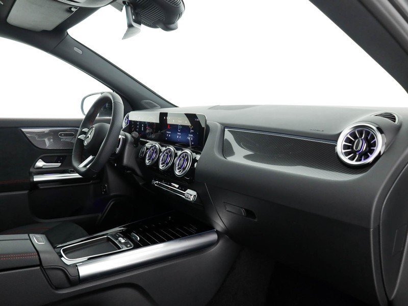 Mercedes GLA 200 d amg line extra auto diesel grigio