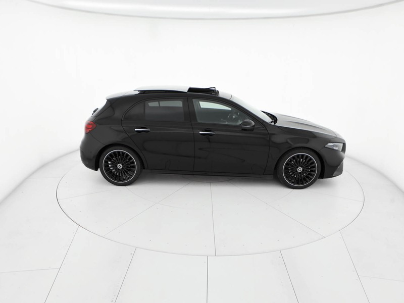 Mercedes Classe A 180 d amg line extra auto diesel nero