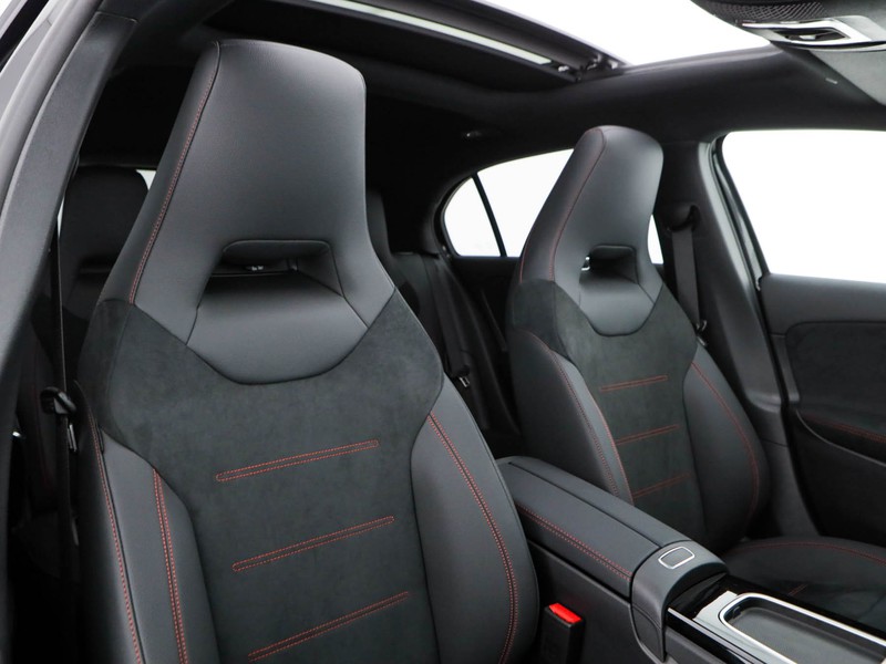 Mercedes Classe A 180 d amg line extra auto diesel nero