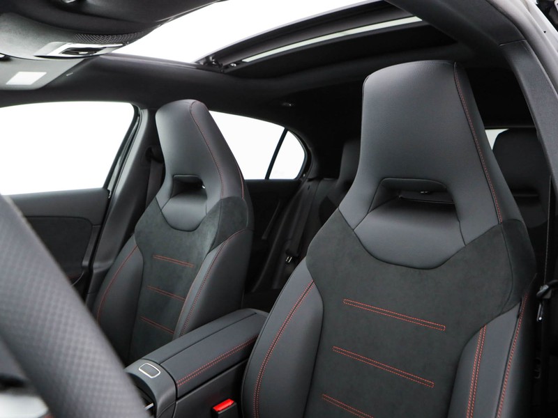 Mercedes Classe A 180 d amg line extra auto diesel nero