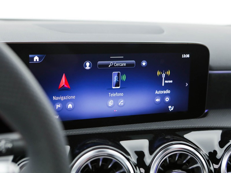 Mercedes Classe A 180 d amg line extra auto diesel nero