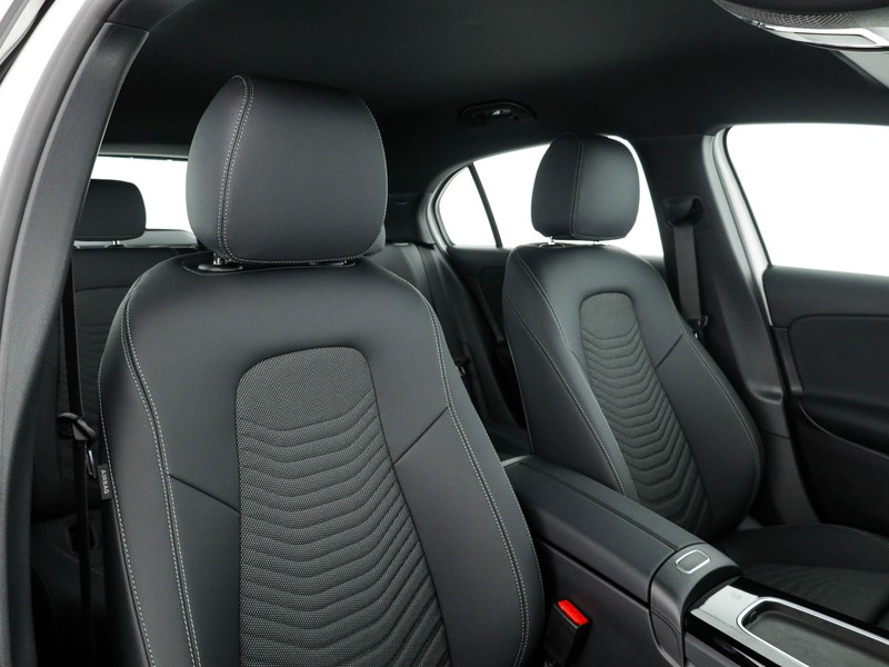 Mercedes Classe A 180 executive auto benzina bianco