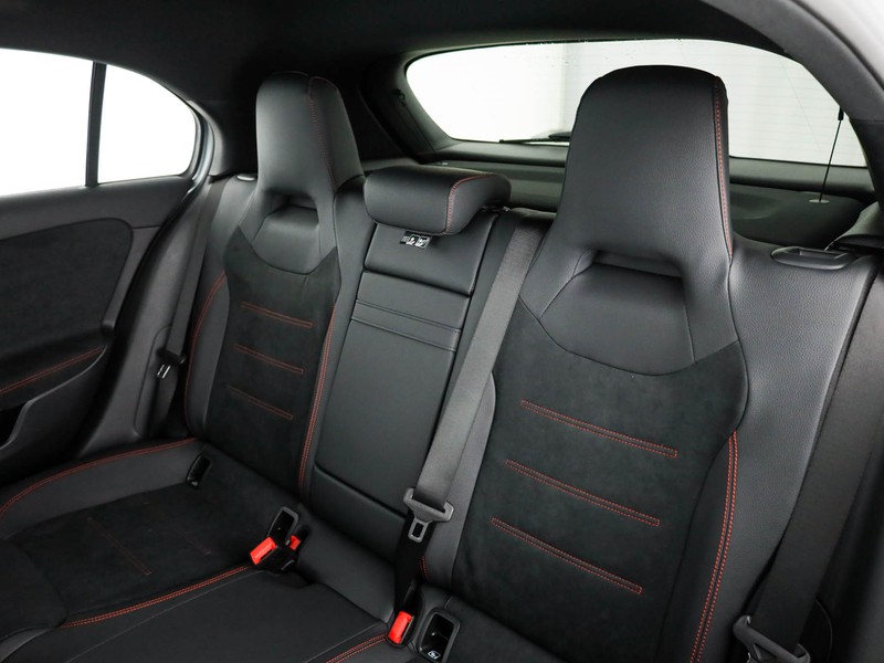 Mercedes Classe A 180 d amg line advanced plus auto diesel argento