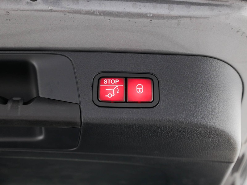 Mercedes GLB 200 d Automatic 4MATIC diesel grigio